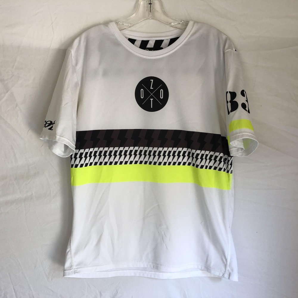 Zoot Shirt Mens Large White LTD Edition Lightning Graphic Running Jersey